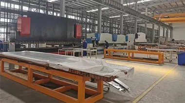 CNC Bending Machine